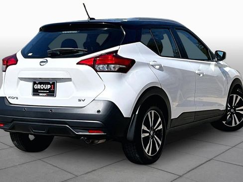 Certified 2020 Nissan Kicks SV FWD image 13