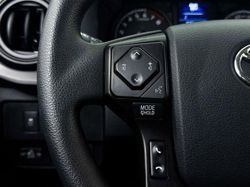 Used 2023 Toyota Tacoma SR image 28