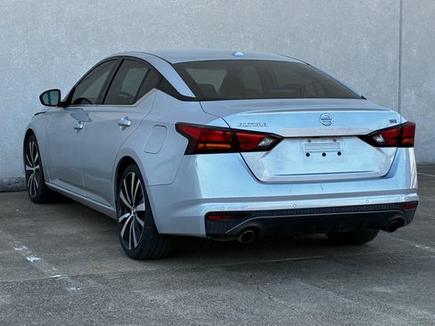 Used 2021 Nissan Altima 2.5 SR FWD image 43