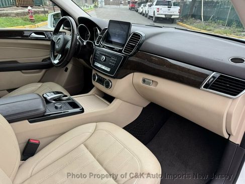 Used 2018 Mercedes-Benz GLE 350 image 37
