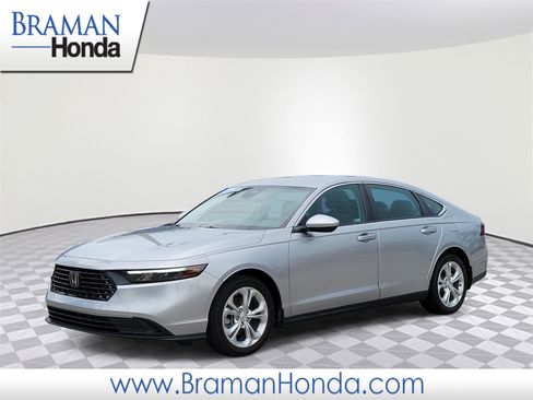 Certified 2024 Honda Accord LX image 1