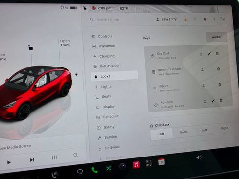 Used 2022 Tesla Model Y Performance AWD/4WD image 46