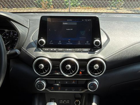 Used 2025 Nissan Sentra SV FWD image 20