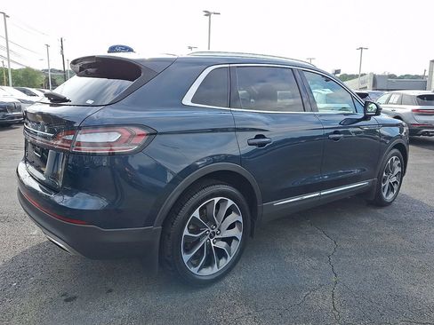 Certified 2023 Lincoln Nautilus Reserve AWD/4WD image 4
