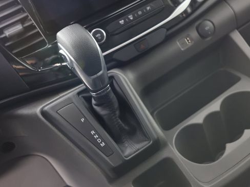 Used 2024 Ford Transit 350 XLT image 6