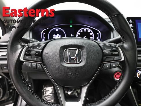Used 2022 Honda Accord EX-L image 10