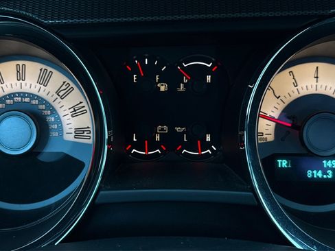 Used 2011 Ford Mustang GT Premium w/ Electronics Pkg image 11