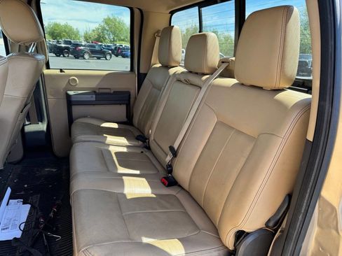 Used 2012 Ford F250 Lariat w/ Lariat Interior Pkg AWD/4WD image 16
