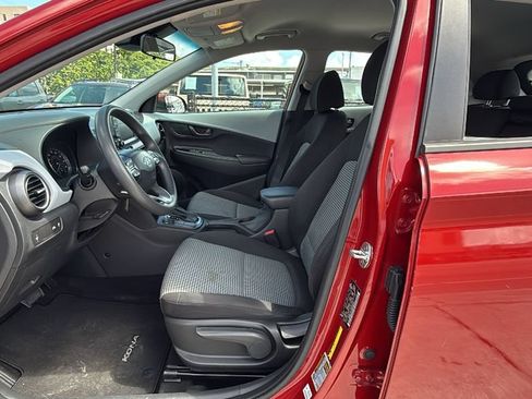 Used 2021 Hyundai Kona SE FWD image 17