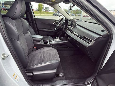 Used 2022 Mitsubishi Outlander SE AWD/4WD image 17