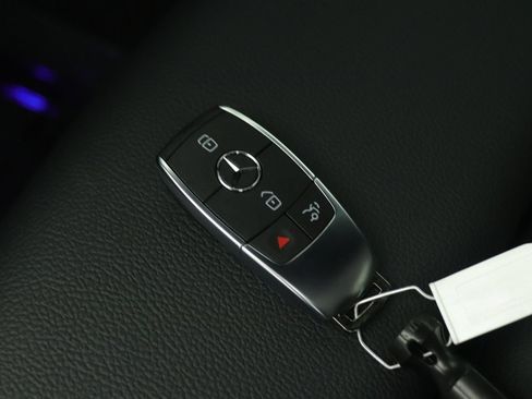 New 2026 Mercedes-Benz GLA 250 image 9