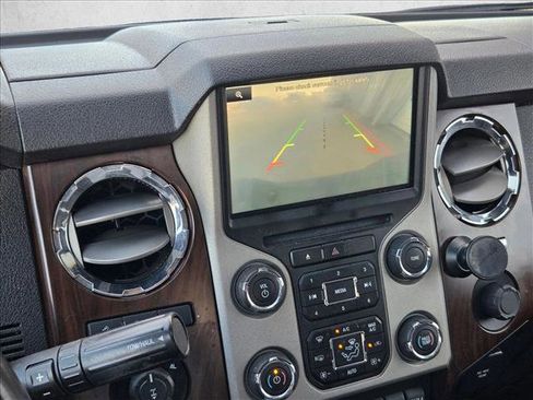 Used 2014 Ford F250 Lariat w/ Lariat Ultimate Package image 11