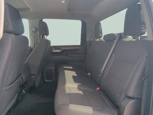 Used 2025 Chevrolet Silverado 2500 LT w/ Convenience Package AWD/4WD image 10