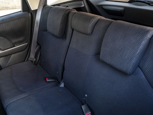 Used 2013 Honda Fit Sport image 18