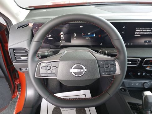 New 2026 Nissan Sentra SR w/ Floor Mat Package FWD image 10