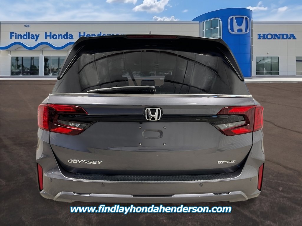 New 2027 Honda Odyssey Touring image 4
