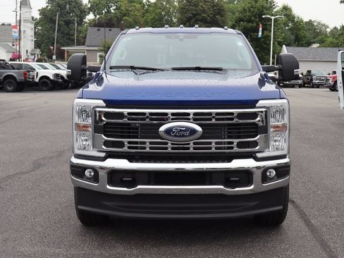 New 2026 Ford F350 XLT w/ FX4 Off-Road Package AWD/4WD image 12