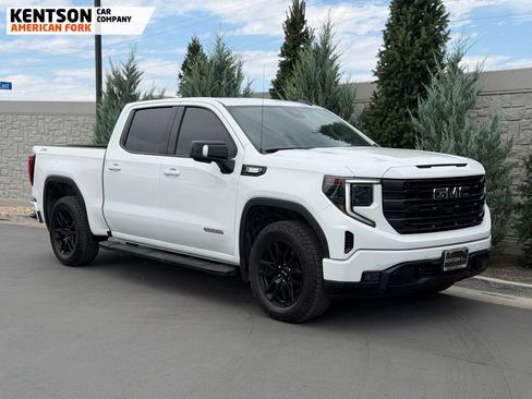 Used 2024 GMC Sierra 1500 Elevation w/ Elevation Premium Package AWD/4WD image 10