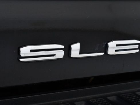 Used 2021 GMC Sierra 2500 SLE w/ SLE Value Package; image 23