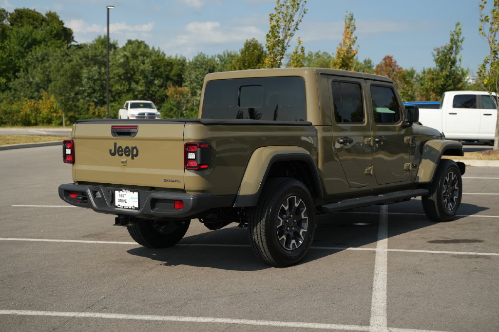 New 2026 Jeep Gladiator Sport AWD/4WD image 7