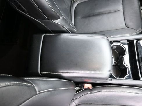 Used 2022 Jeep Grand Cherokee L Limited image 38