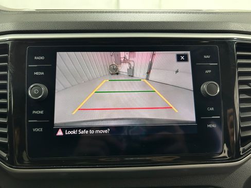 Used 2021 Volkswagen Atlas SEL AWD/4WD image 9