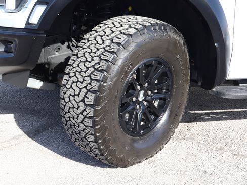 Used 2025 Ford F150 Raptor image 24