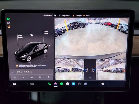 Used 2022 Tesla Model 3 image 36