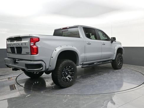 Used 2024 Chevrolet Silverado 1500 RST w/ Dark Appearance Package image 7