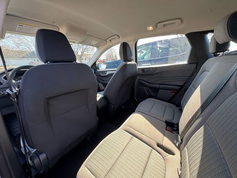Used 2022 Ford Escape S image 21