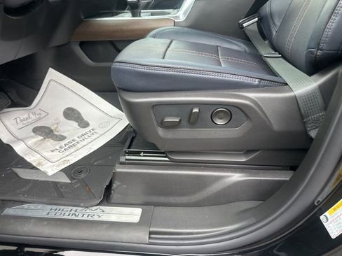 New 2026 Chevrolet Silverado 1500 High Country w/ High Country Premium Package image 17