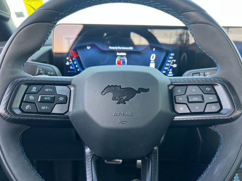 Used 2025 Ford Mustang Dark Horse image 23