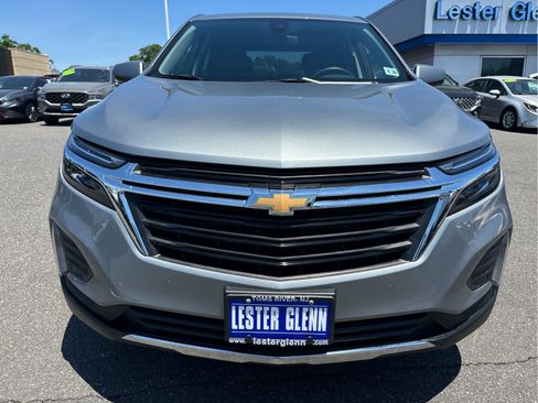 Certified 2024 Chevrolet Equinox LT w/ LPO, Floor Liner Package FWD image 5