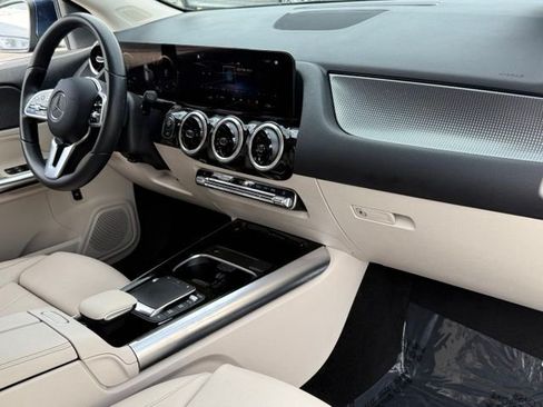 Certified 2023 Mercedes-Benz GLA 250 image 26
