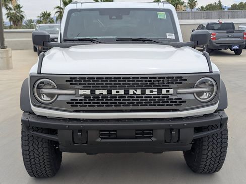 New 2026 Ford Bronco Badlands w/ Sasquatch Package AWD/4WD image 6