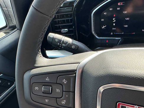 New 2026 GMC Sierra 1500 Elevation image 33