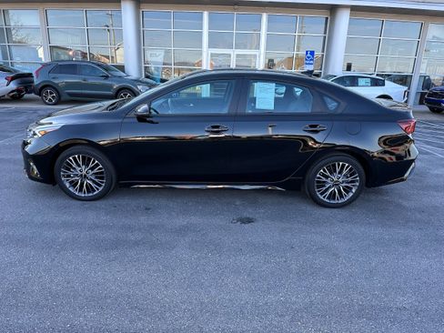 Used 2023 Kia Forte GT-Line w/ GT-Line Premium Package image 8