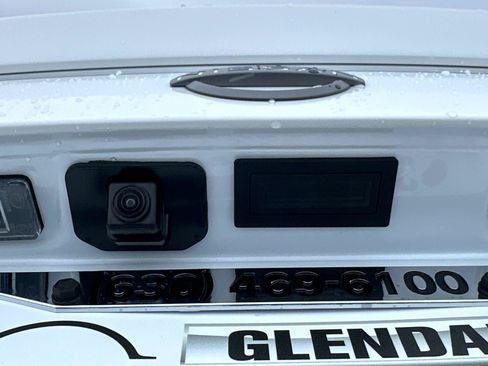 New 2025 Nissan Versa SR w/ Trunk Package image 15