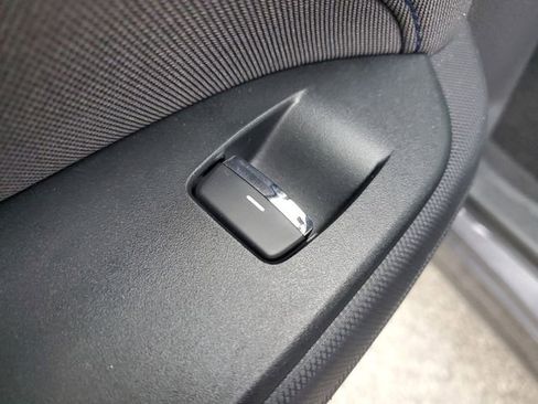 Certified 2025 Subaru Forester Premium w/ Convenience Package #2 image 16