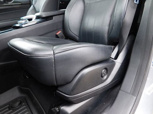 Used 2018 Mercedes-Benz GLE 350 4MATIC image 17