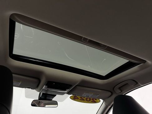 Used 2024 Nissan Altima 2.5 SL image 26