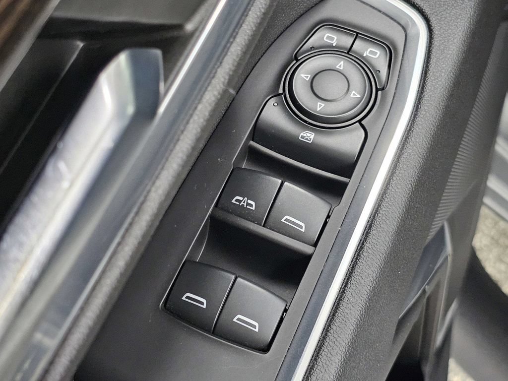 Used 2023 Chevrolet Silverado 1500 RST w/ Redline Edition AWD/4WD image 34