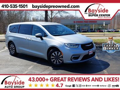 Used 2023 Chrysler Pacifica Touring-L