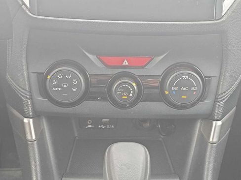 Used 2020 Subaru Forester AWD/4WD image 17