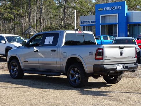 Used 2021 RAM 1500 Big Horn w/ Built-to-serve Edition image 4