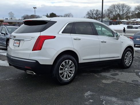 Used 2017 Cadillac XT5 Luxury w/ Driver Awareness Package image 6