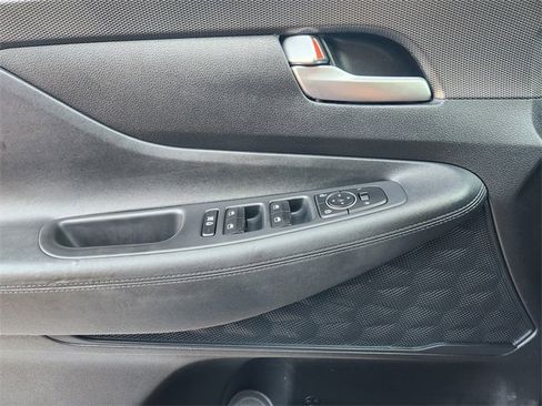 Used 2019 Hyundai Santa Fe SE AWD/4WD image 23