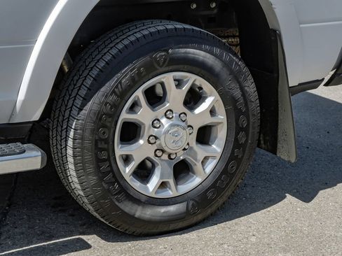 Used 2021 RAM 2500 Laramie AWD/4WD image 64