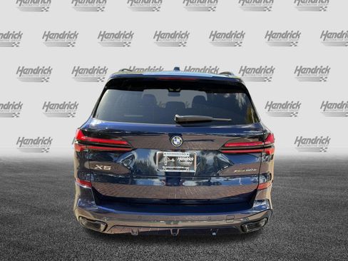 Used 2026 BMW X5 xDrive50e w/ M Sport Package AWD/4WD image 8