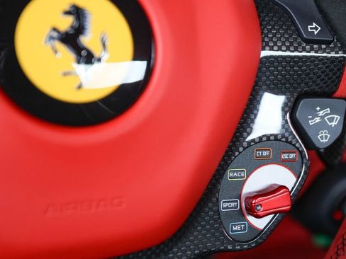 Used 2015 Ferrari 458 Speciale A RWD image 30